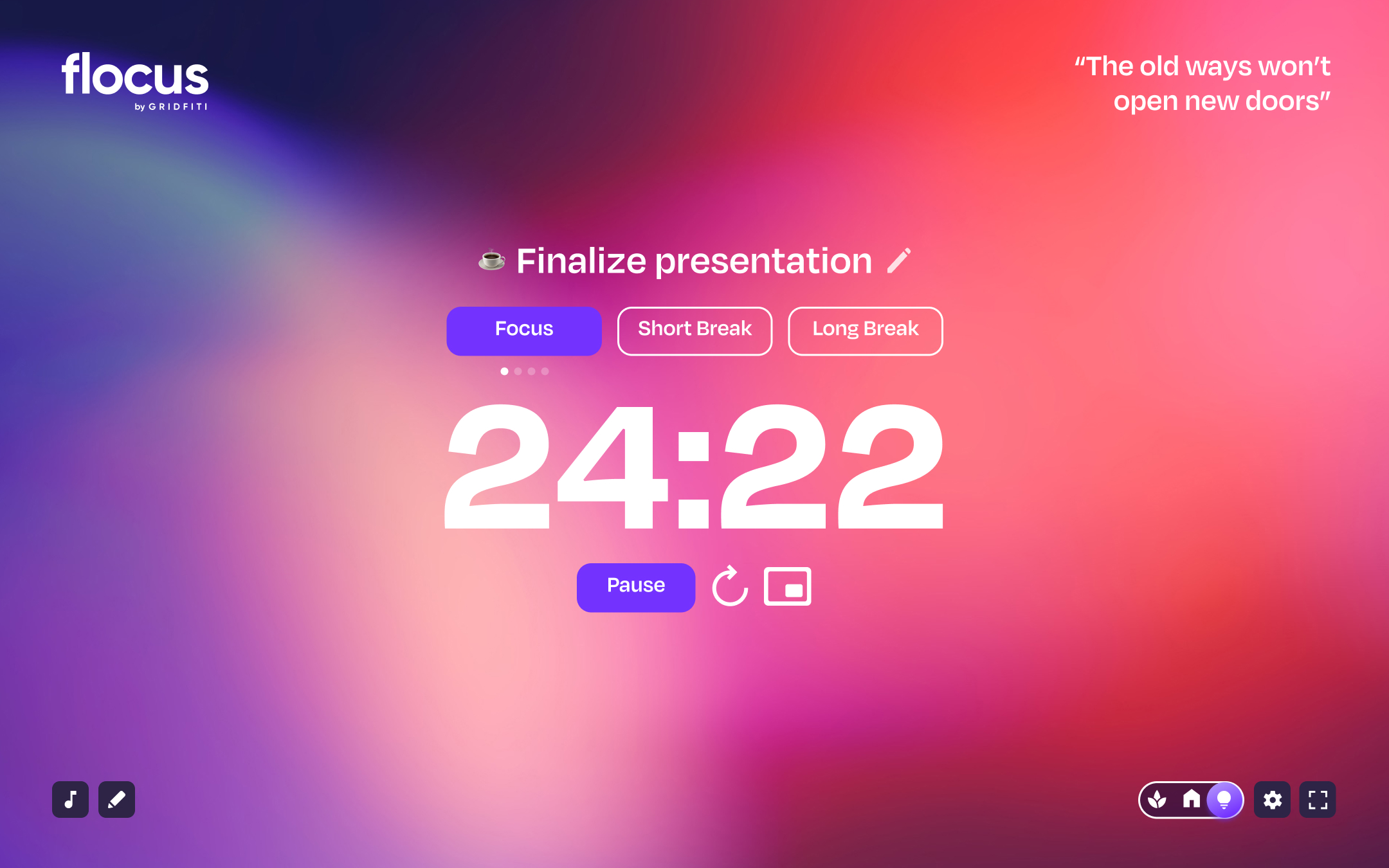 Flocus Dashboard in focus mode with running timer and task displayed.